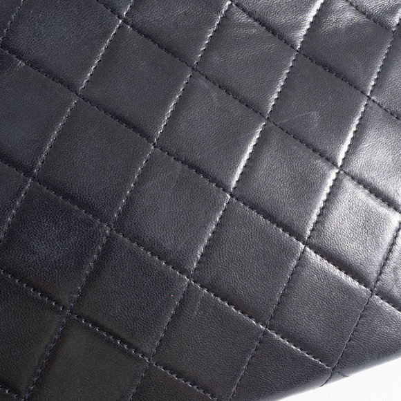 Chanel Matelasse Black Chain Shoulder Bag, Lambskin Leather, Women's, Black, ... - Picture 10 of 16